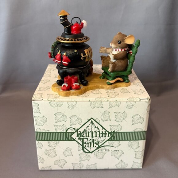 Vintage Charming Tails Figurine Fitz Floyd Christmas Mouse Warm Feeling Stove - Picture 1 of 4
